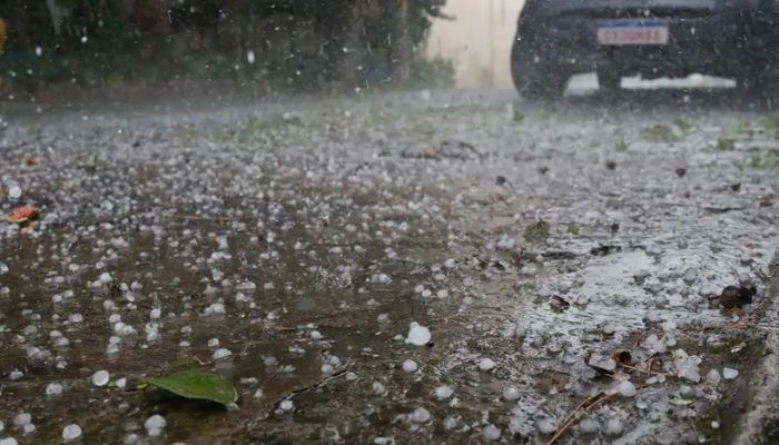 © Fernando Frazão/Agência Brasil Paraná sofrerá influência de área de instabilidade vinda do Paraguai